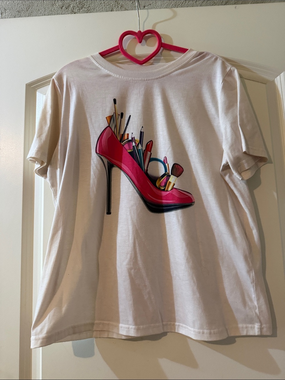 SHEIN White Short Sleeve Tee with Pink High Heel Graphic